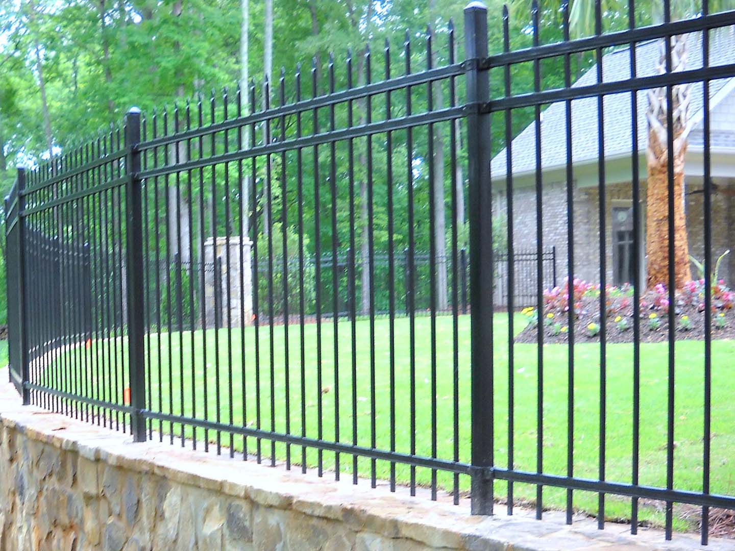 Alpharetta Georgia residential and commercial fencing