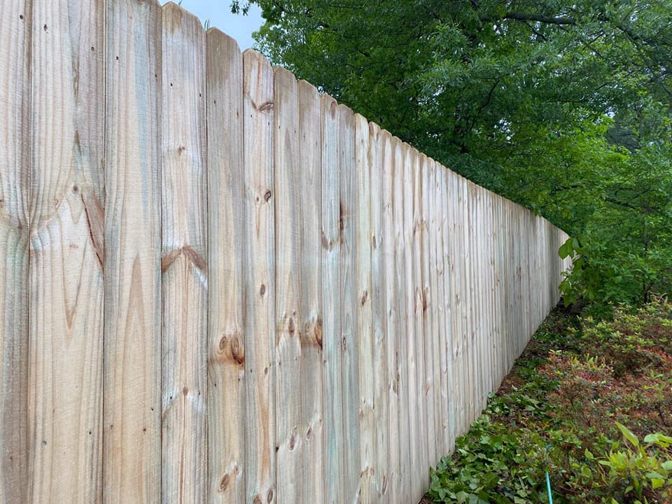 Johns Creek GA stockade style wood fence